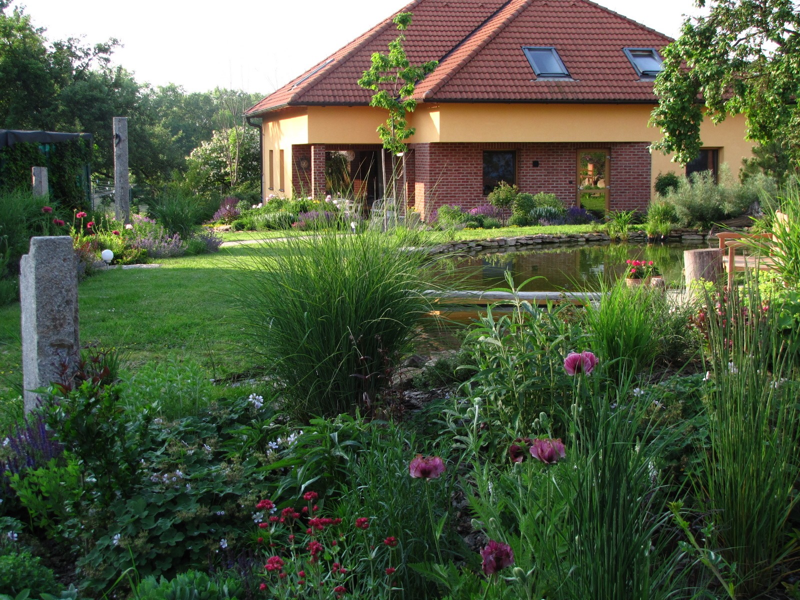 DOMOV/ZAHRADA