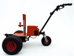 e-Vozík Tug Bee – Elektrický pomocník pro přesné manévrování