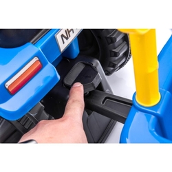 BPC 5175 Dětský traktor NEW HOLLAND T7 BUDDY TOYS