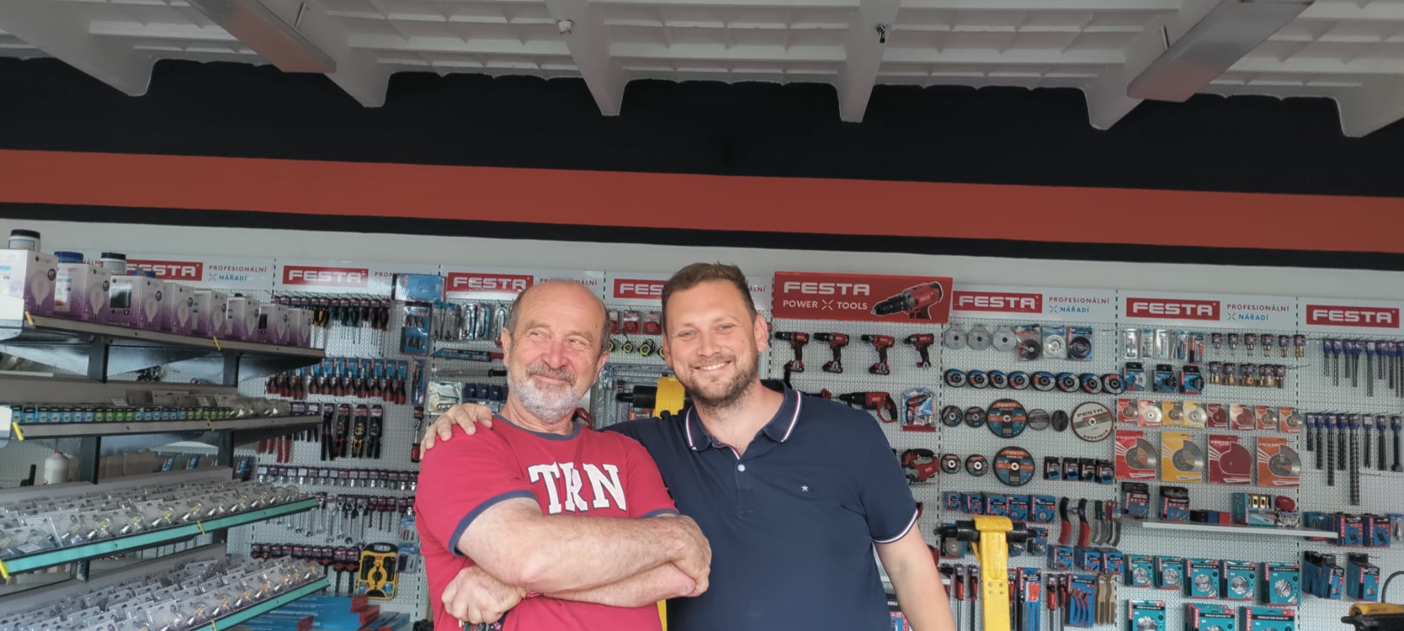 Náš příběh: Jak vznikl BartaRent a Bartastore